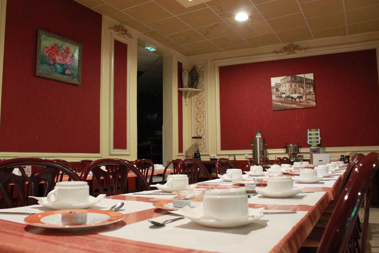 Hotel Louvre Vincenette ลูร์ด ภายนอก รูปภาพ